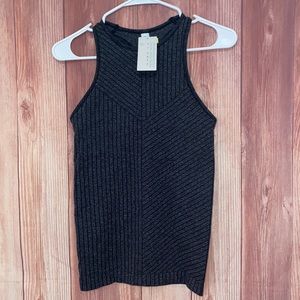 All in motion active top